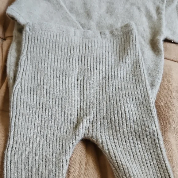 Zara Tan Cashmere Knit Sweater And Leggings Set - Picture 4 of 9